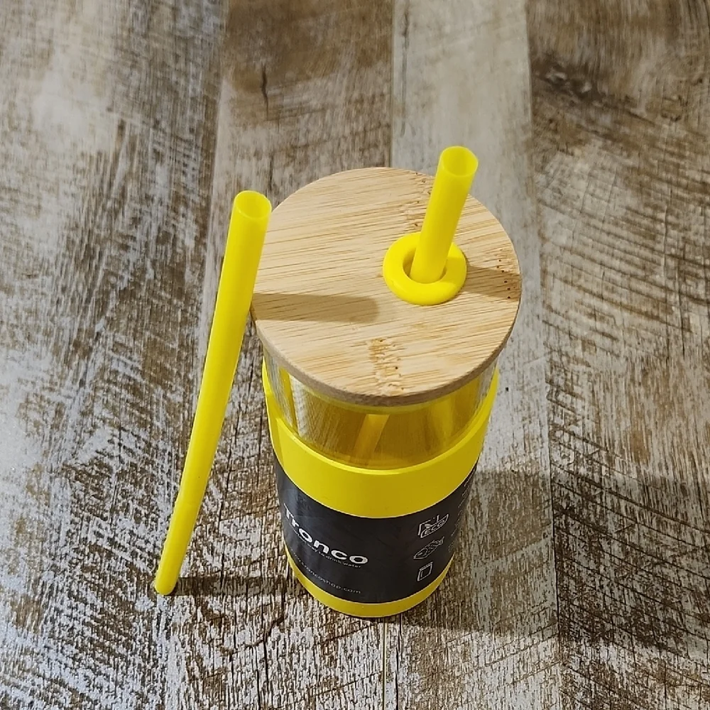 White Glass Tumbler with Bamboo Lid